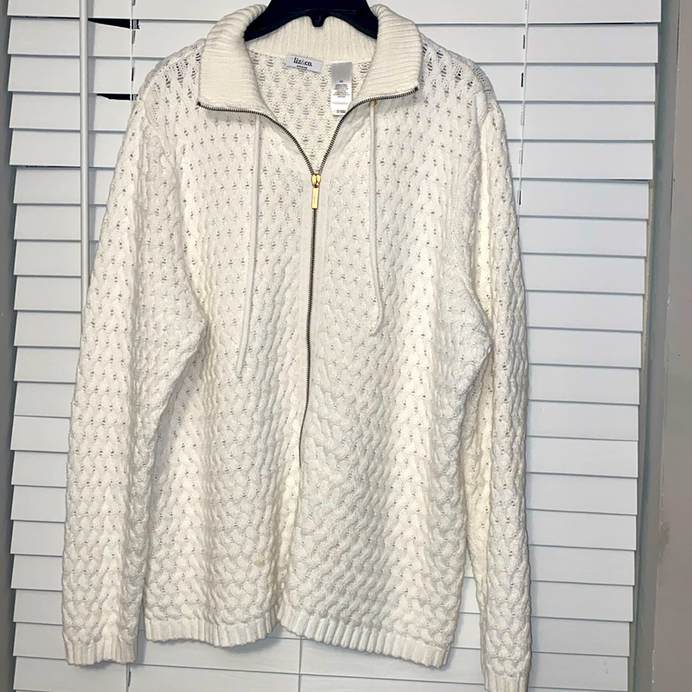 Liz&Co. Woman crocheted zipper sweater*